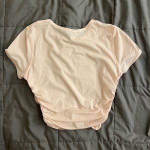 Lululemon Baby Pink Cropped Shirt Size 2-4 (Small)